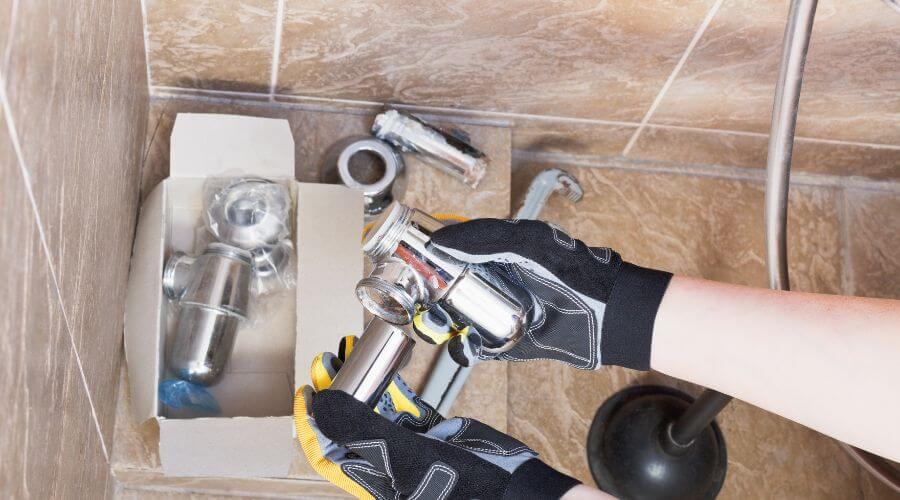 Professional gutter cleaning in Dryden, VA